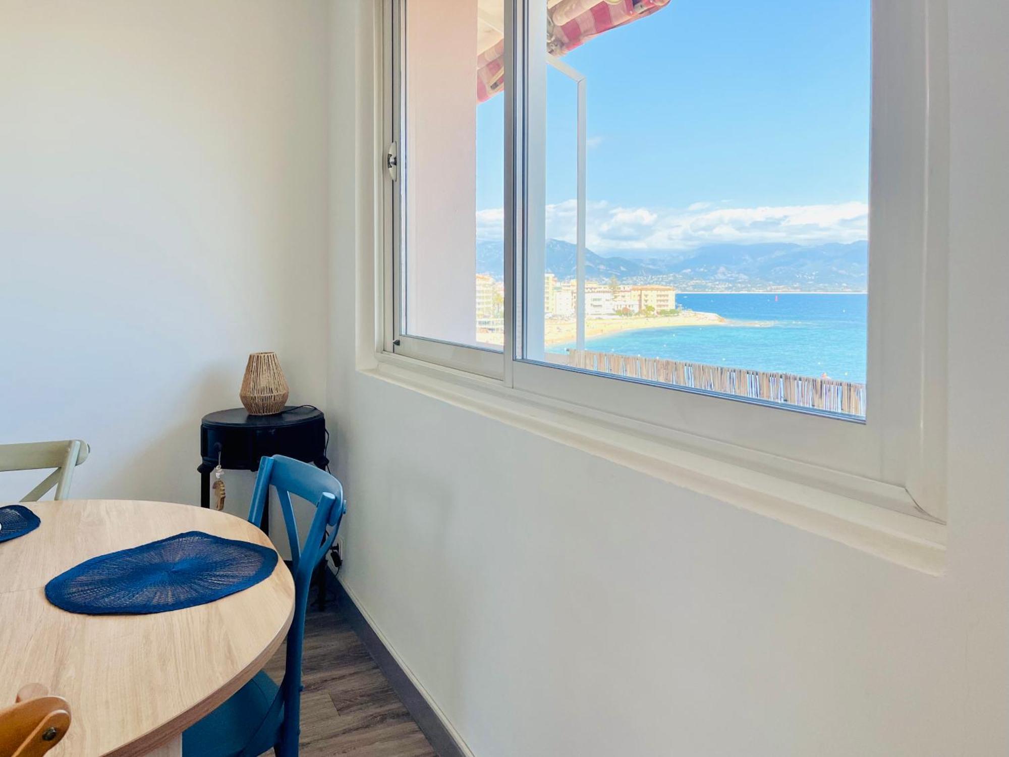 Front De Mer Beau T3 Climatise Balcon Parking Ajaccio Ajaccio  Buitenkant foto